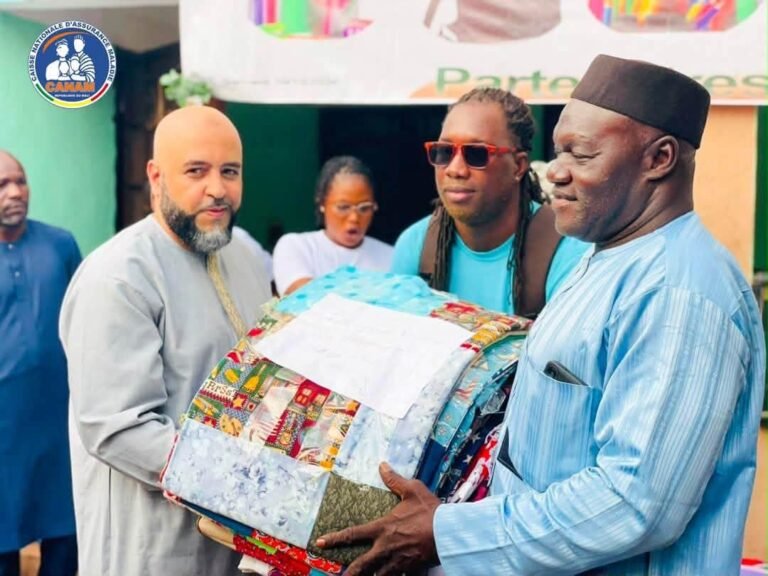 Kati : Don de kits scolaires au profit de certaines couches vulnérables